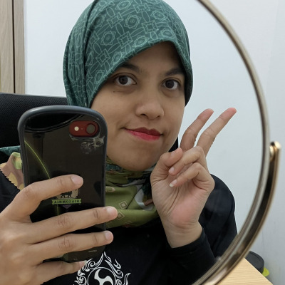 CUTHA (チュタ) 先生